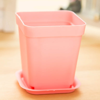 Compact Plastic Planter Pot Long Lasting Small Garden Container