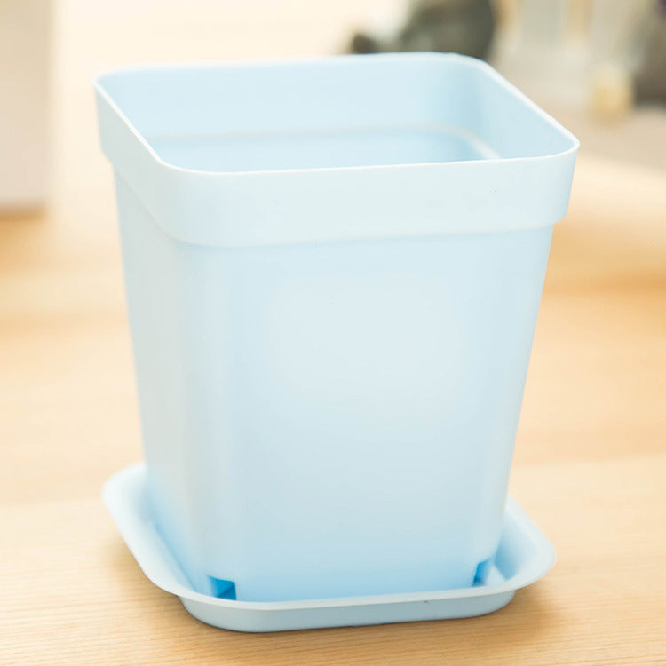 Compact Plastic Planter Pot Long Lasting Small Garden Container